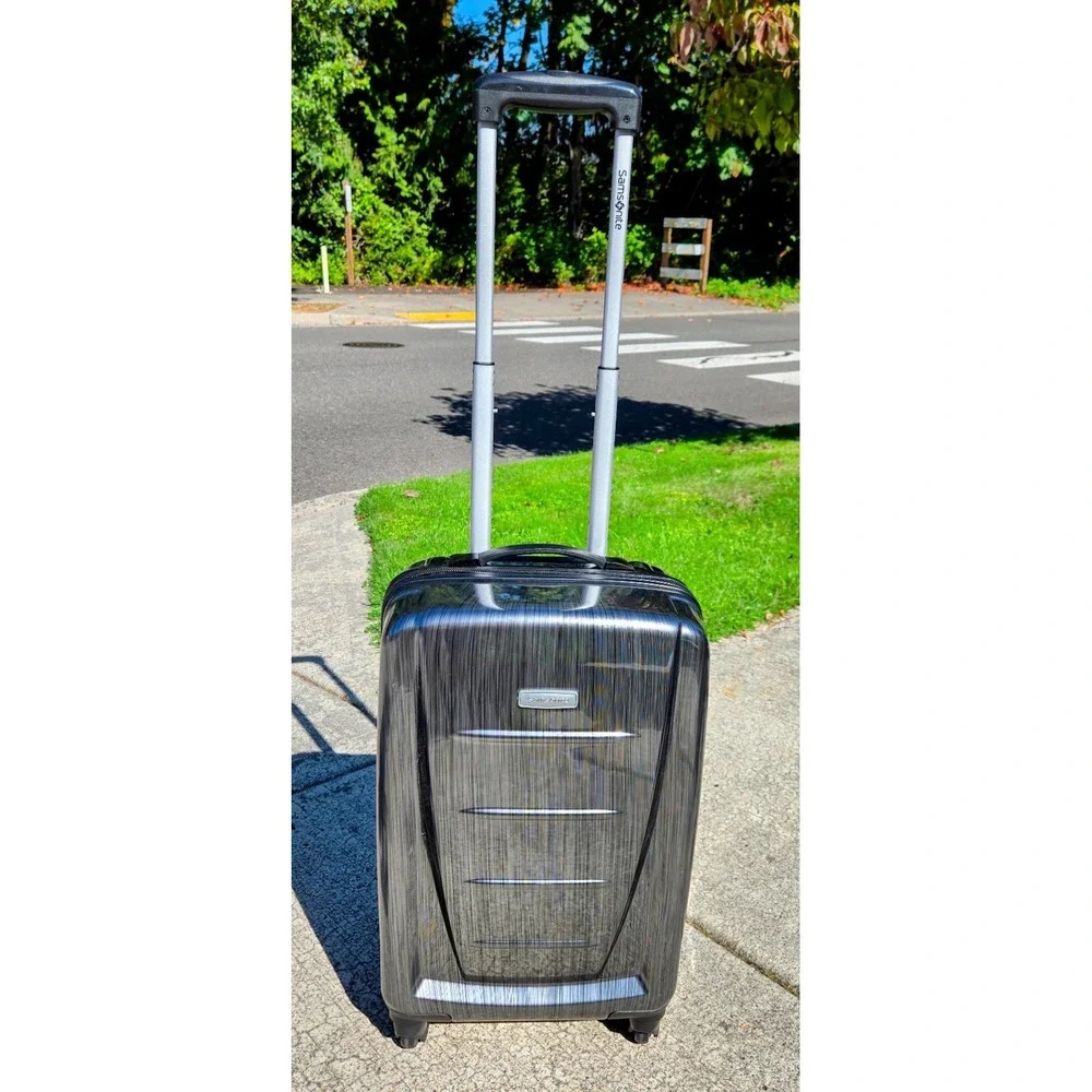 Samsonite Winfield 2 Hardside Spinner 20